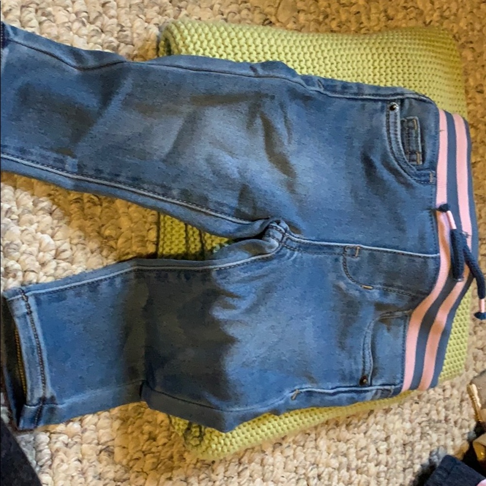 Cat & Jack skinny jeans with pink strip band